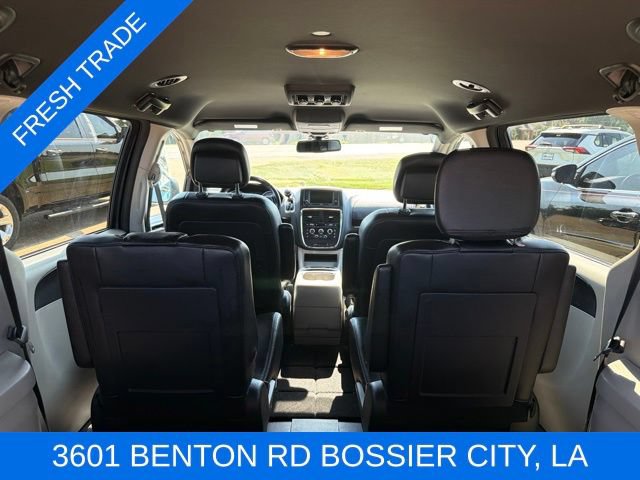 Used 2020 Dodge Grand Caravan SXT FWD image 21