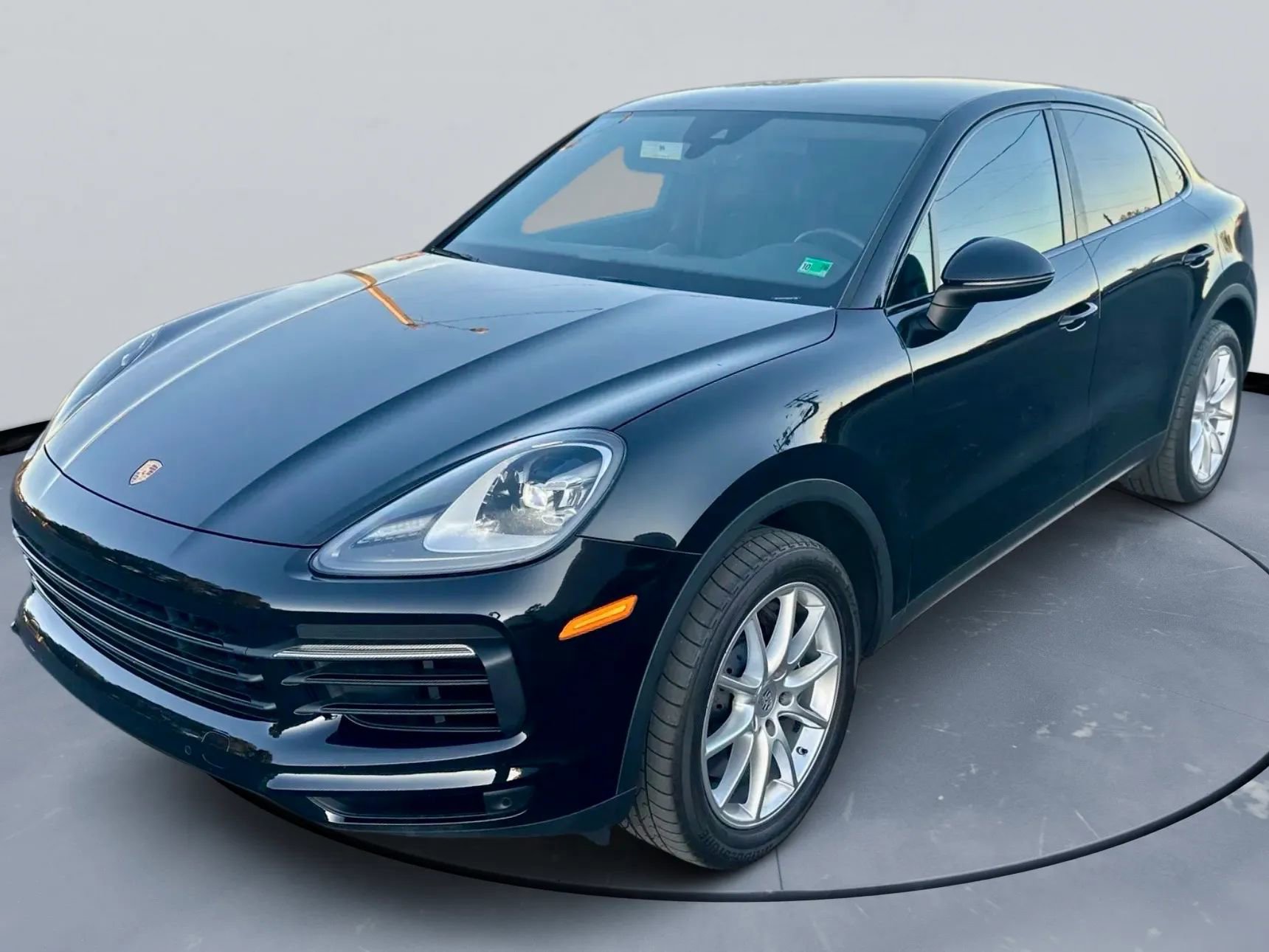 Used 2021 Porsche Cayenne Coupe AWD/4WD image 10