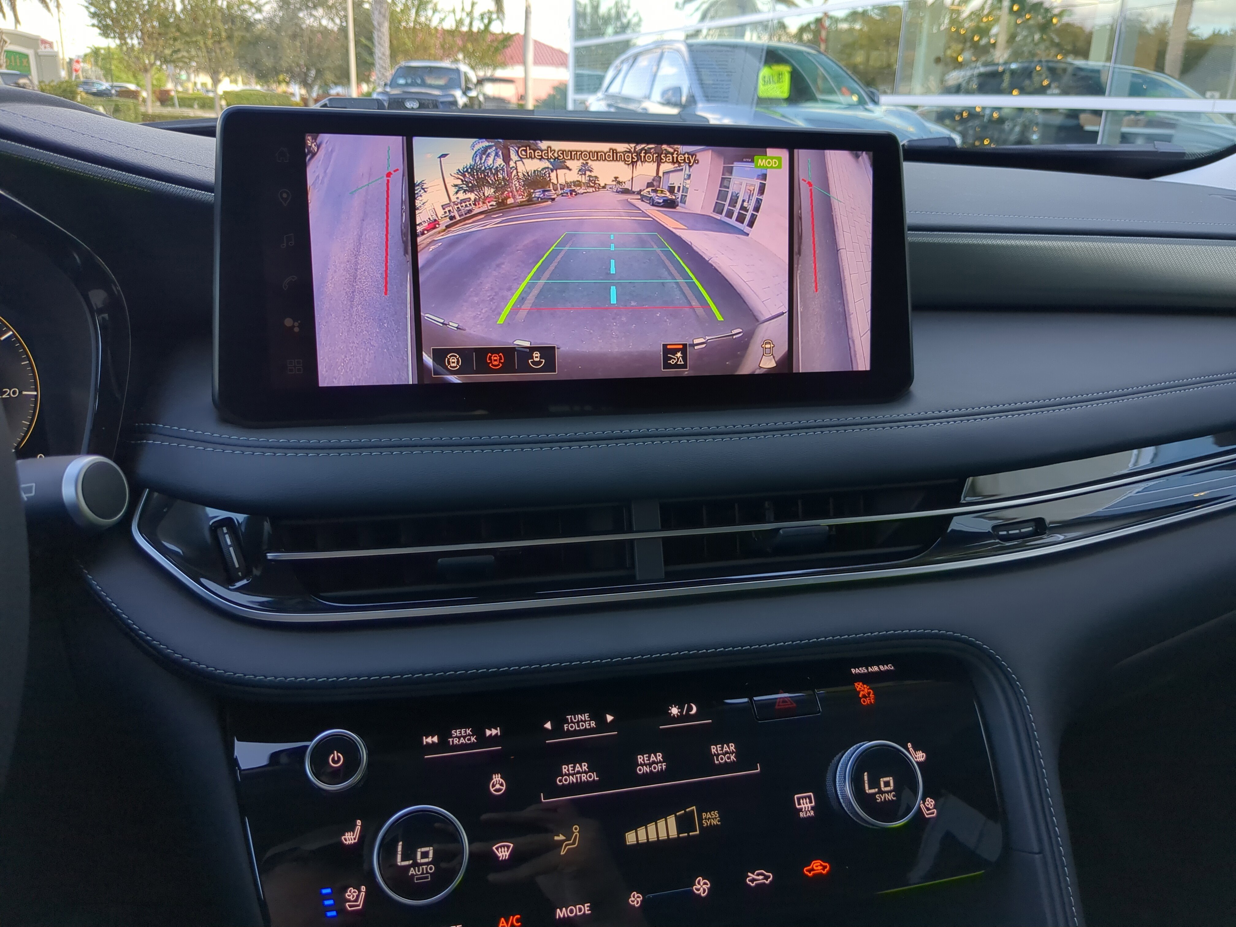 Certified 2026 INFINITI QX60 Luxe w/ Cargo Package image 22