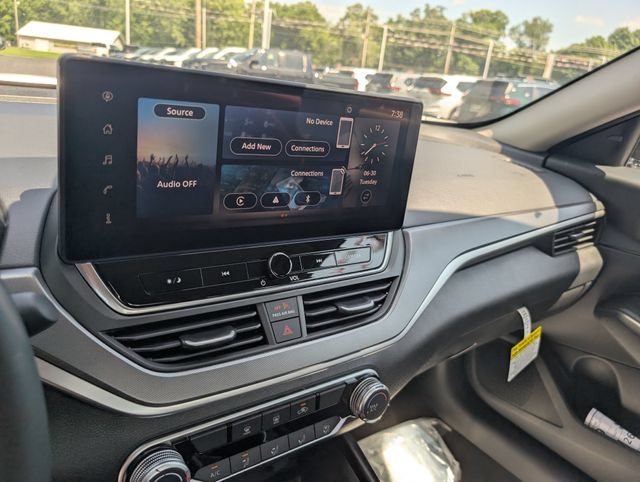 New 2026 Nissan Altima 2.5 SR FWD image 20