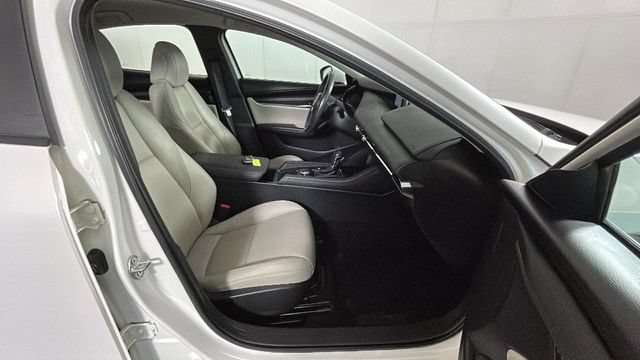 Used 2019 MAZDA MAZDA3 Sedan w/ Select Package FWD image 30
