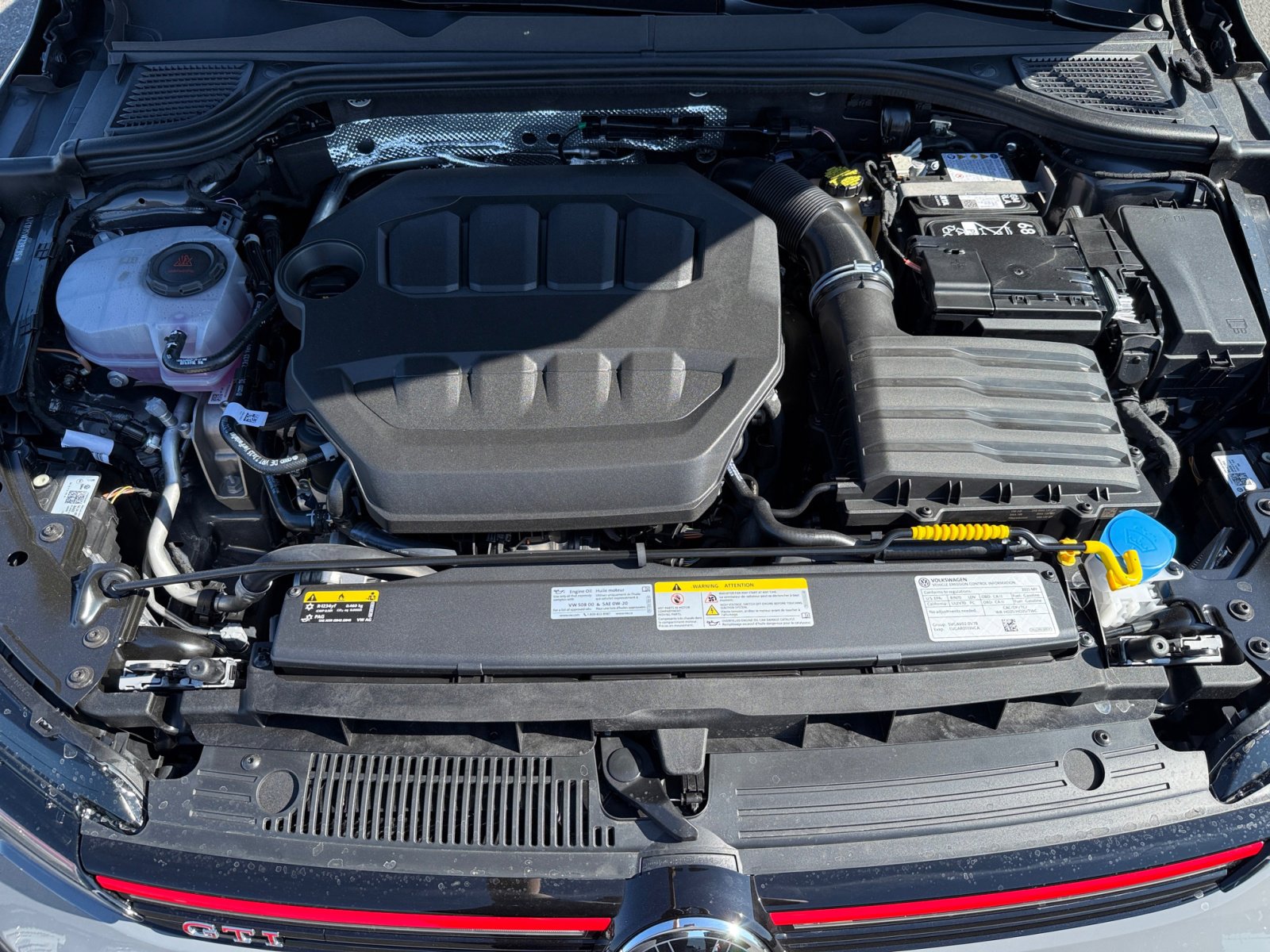 New 2025 Volkswagen GTI SE image 20