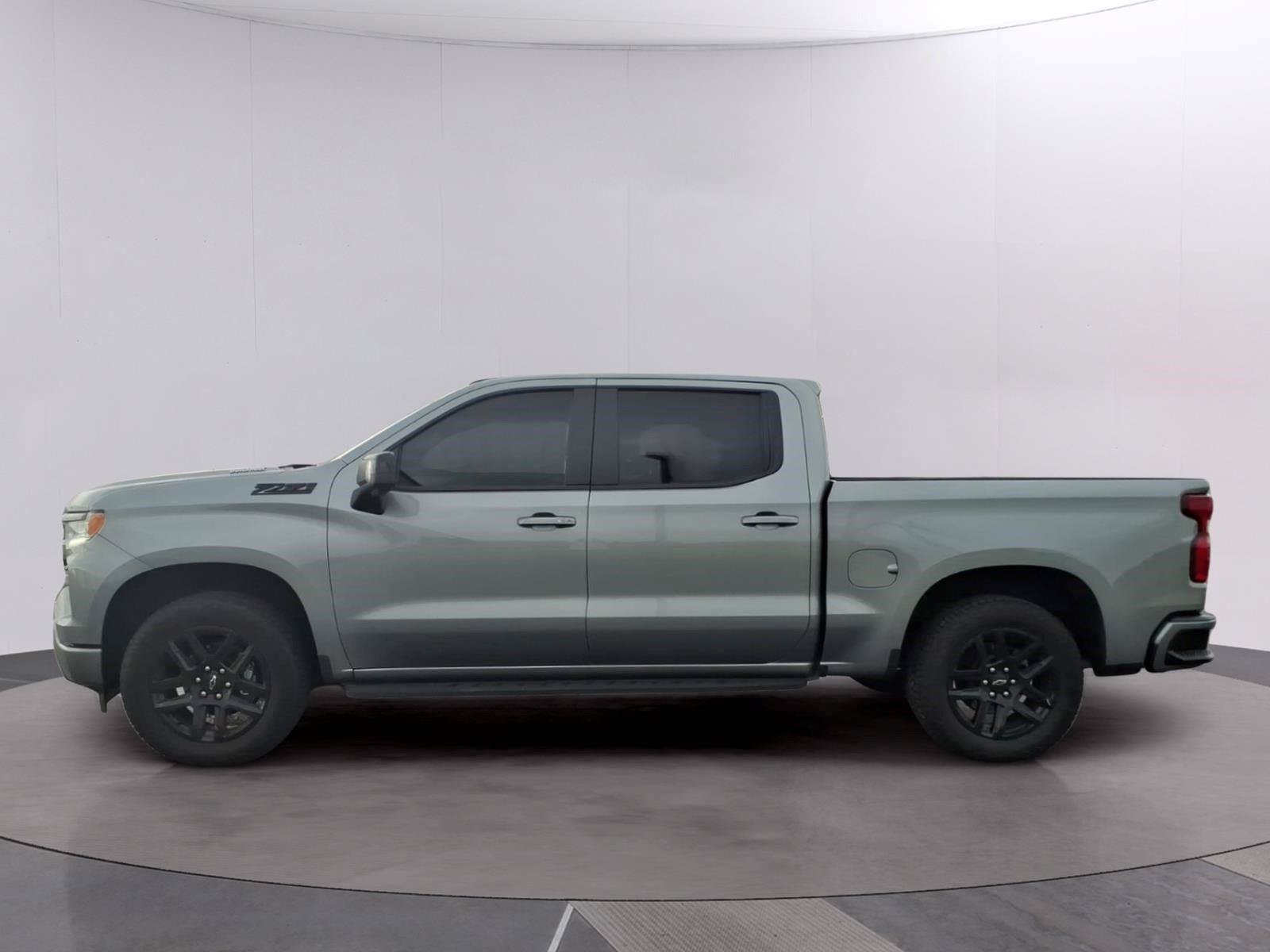 Used 2026 Chevrolet Silverado 1500 RST w/ RST All Star Premium Package AWD/4WD image 2