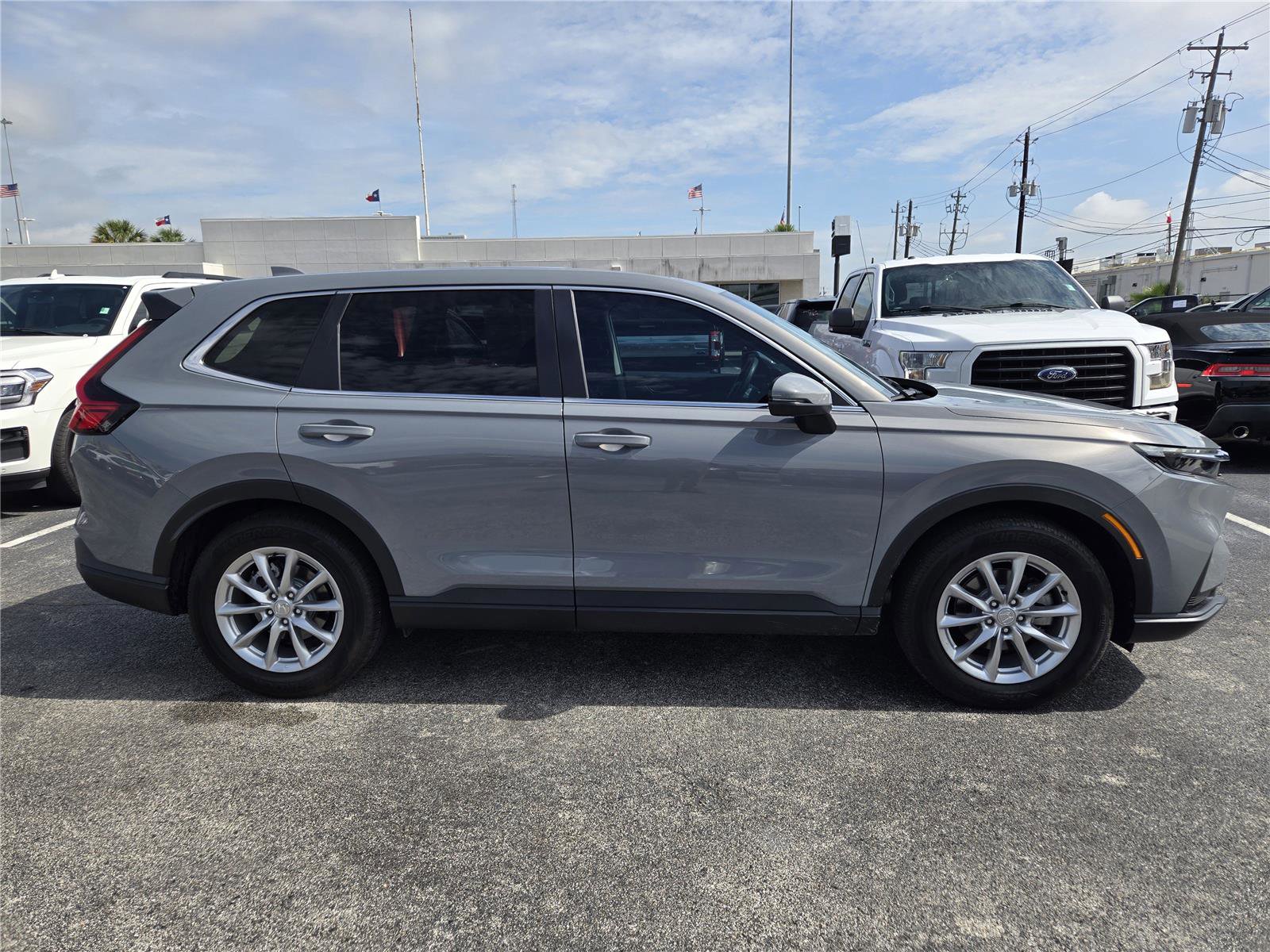 Used 2026 Honda CR-V EX image 5