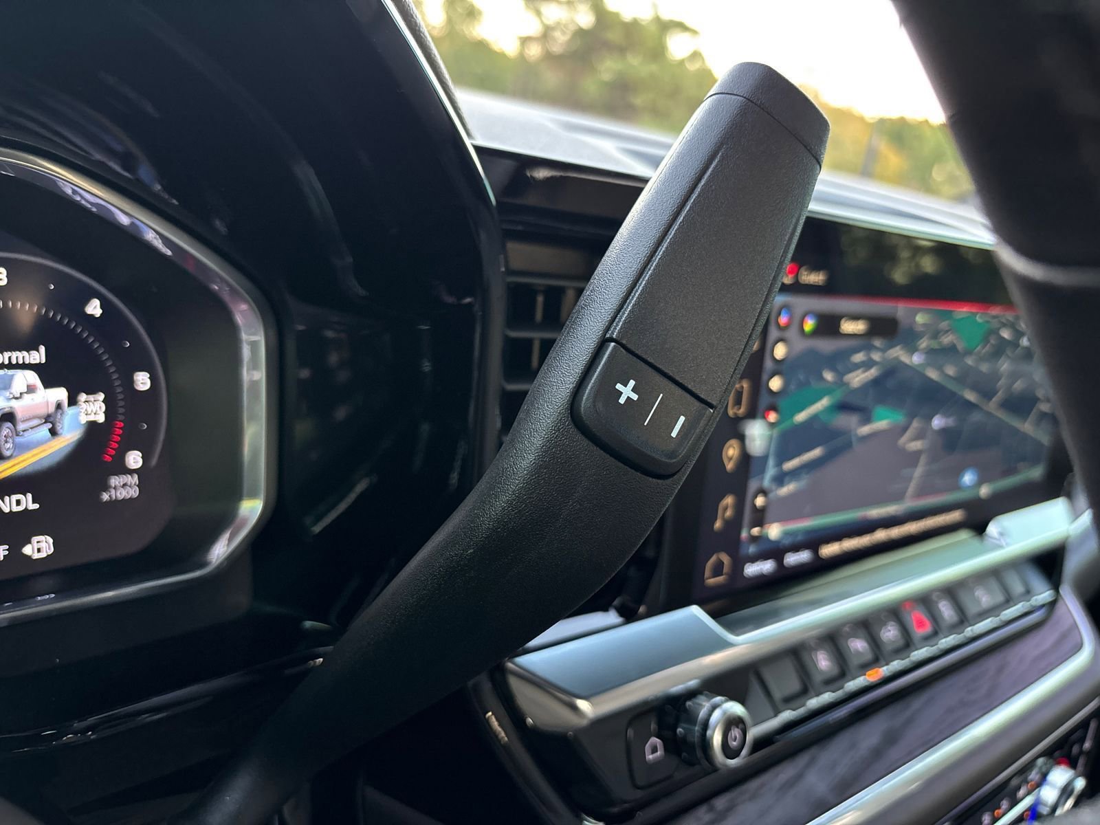 New 2026 GMC Sierra 2500 SLT w/ SLT Premium Package image 18