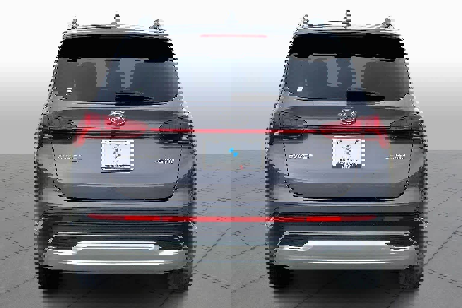 Used 2021 Hyundai Santa Fe SEL Premium image 4