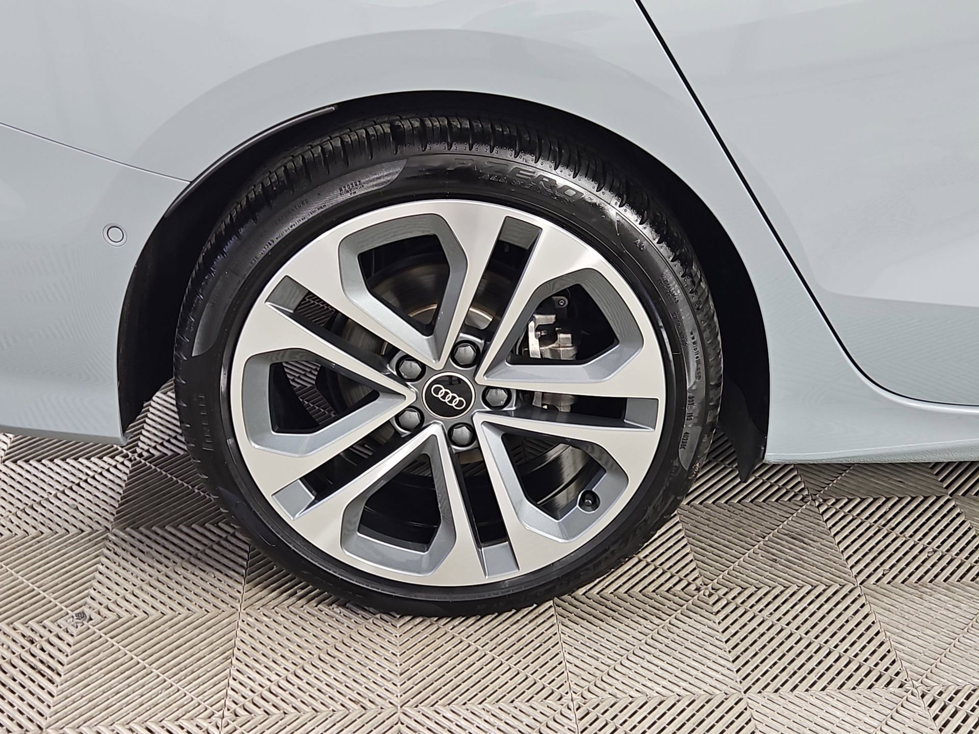 Certified 2025 Audi A3 2.0T Premium Plus w/ Premium Plus Package image 9