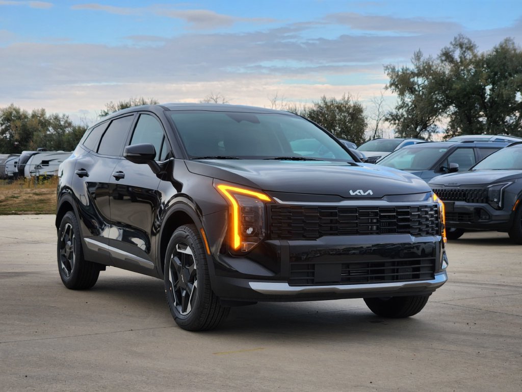 New 2027 Kia Sportage S AWD/4WD image 3