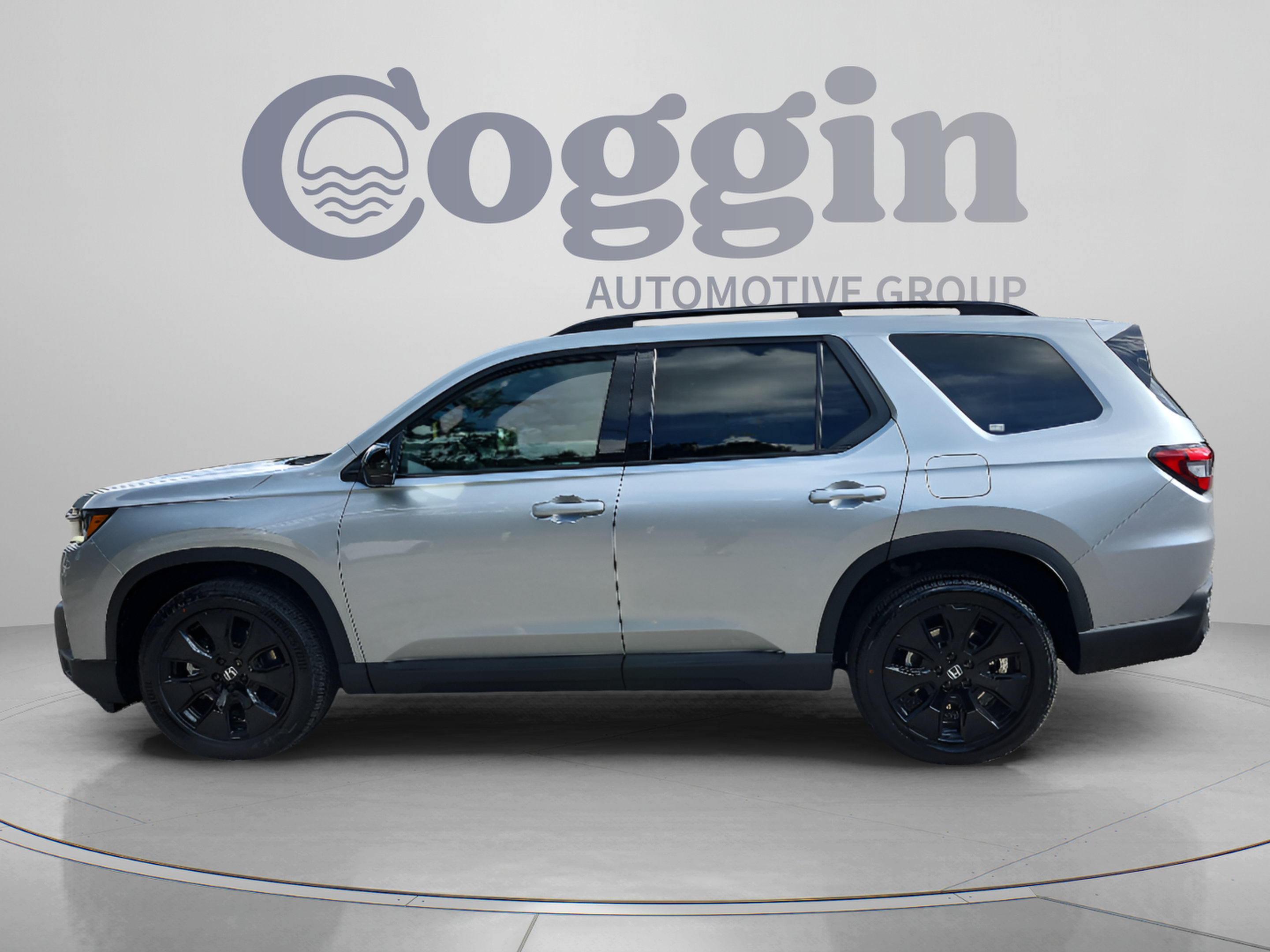 New 2026 Honda Pilot Black Edition image 2