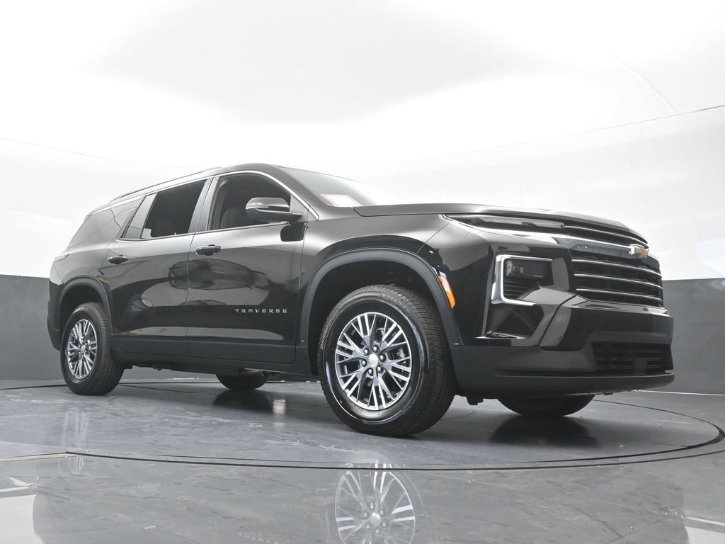 Used 2026 Chevrolet Traverse LT FWD image 62