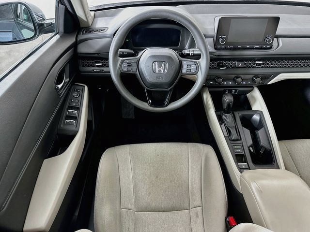 Certified 2023 Honda Accord EX image 4