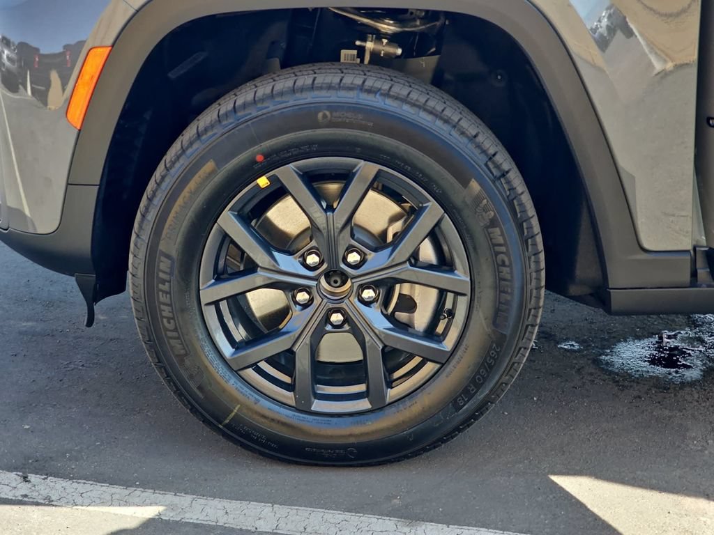 New 2027 Jeep Grand Cherokee L 4WD image 38