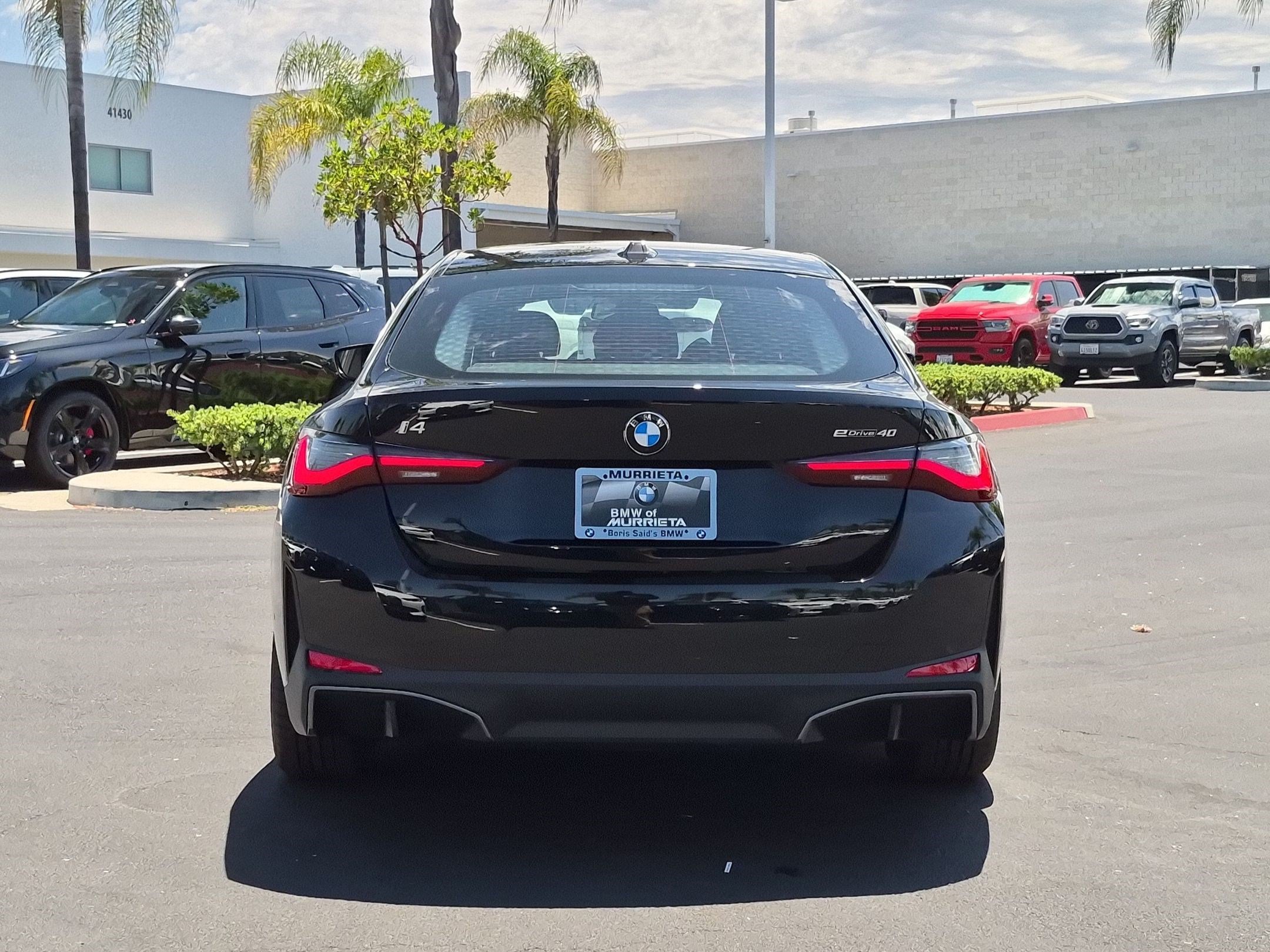 New 2026 BMW i4 eDrive40 w/ Parking Assistance Package RWD image 9