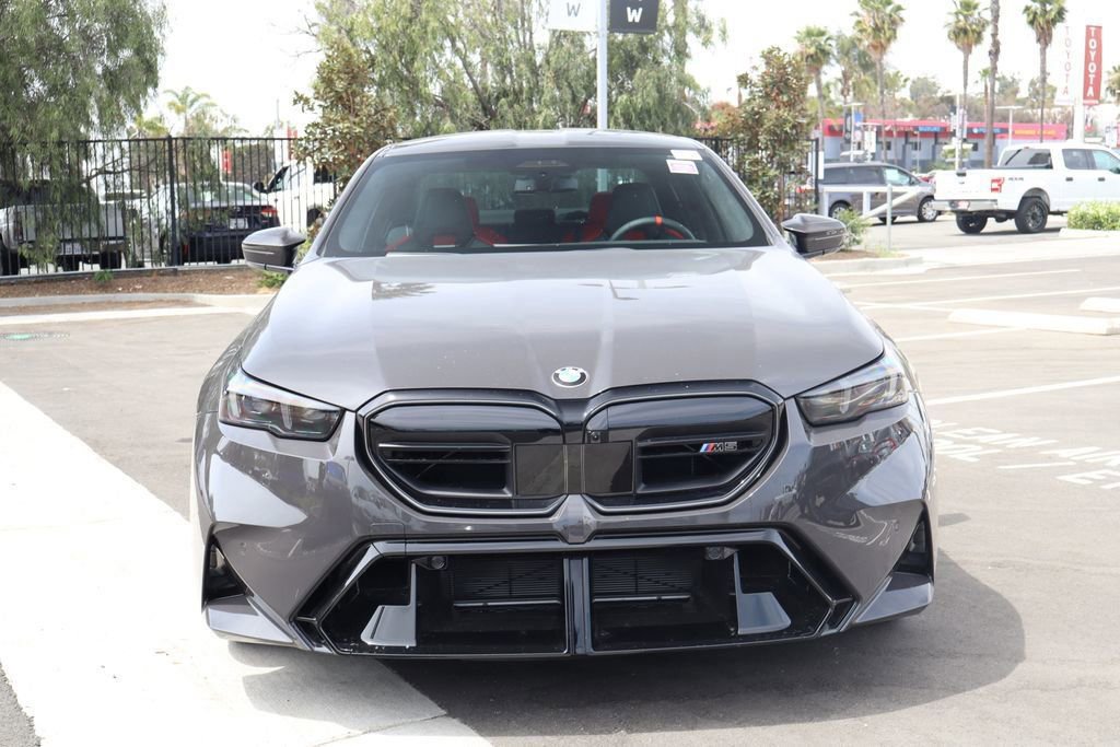 New 2026 BMW M5 w/ Carbon Package AWD/4WD image 4