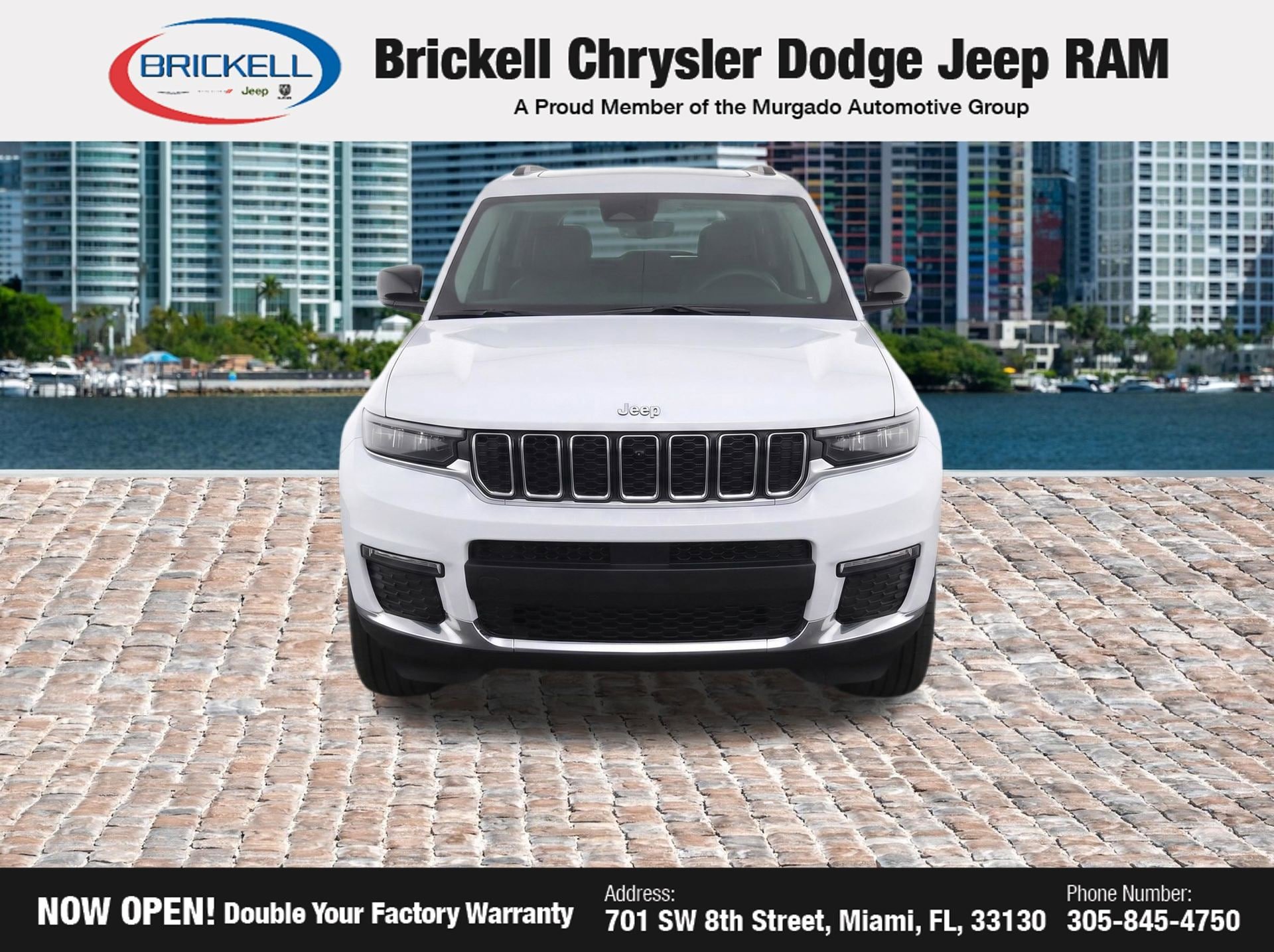 Used 2023 Jeep Grand Cherokee L Laredo RWD image 5