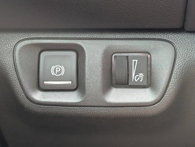 Used 2023 GMC Acadia SLE w/ Driver Convenience Package FWD image 23