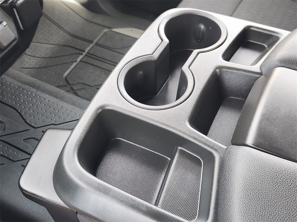 Used 2022 Chevrolet Silverado 1500 Custom image 21