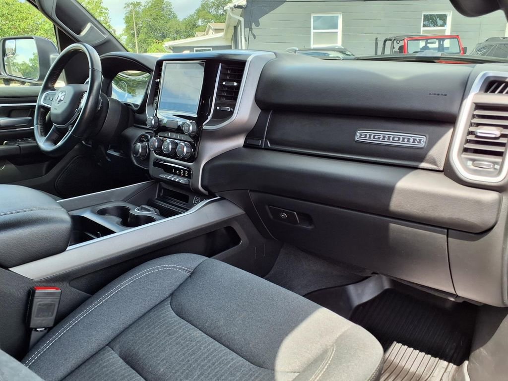 Used 2022 RAM 1500 Big Horn AWD/4WD image 11