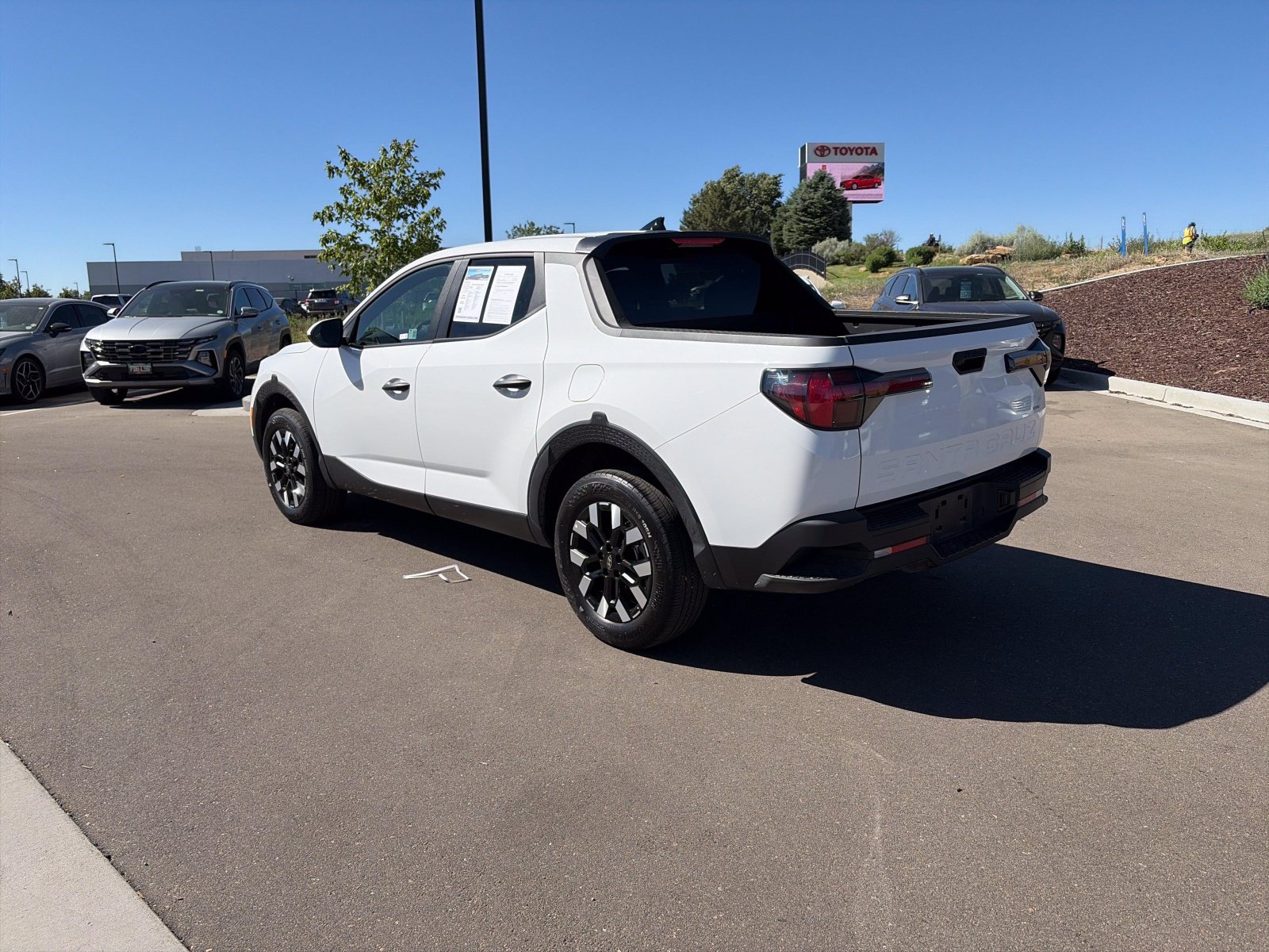 Certified 2025 Hyundai Santa Cruz SE AWD/4WD image 12
