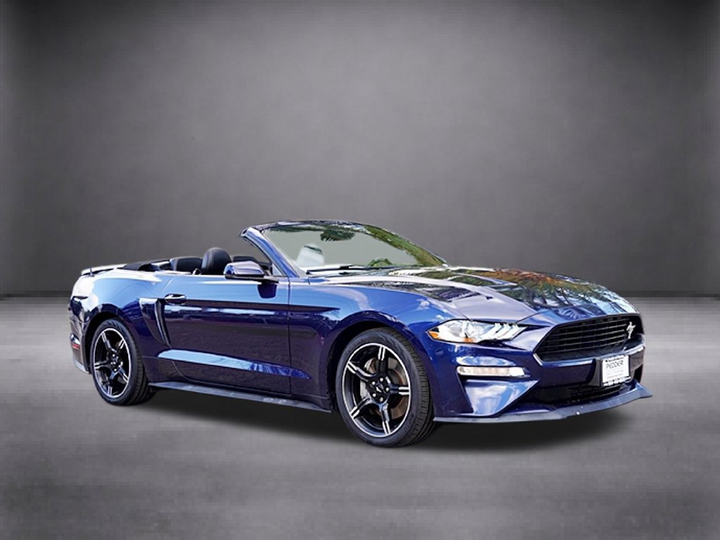 Used 2019 Ford Mustang GT Premium w/ Equipment Group 401A RWD image 2