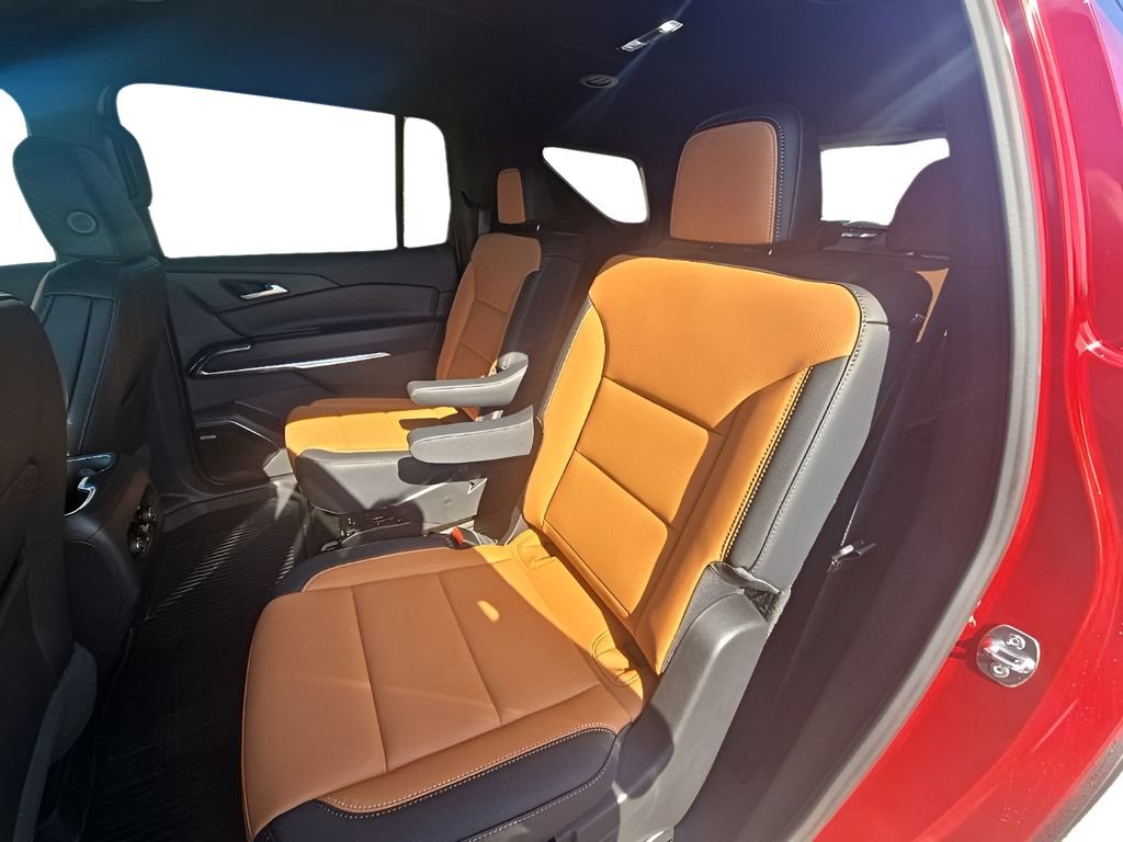 New 2027 Chevrolet Traverse Z71 w/ Enhanced Driving Package AWD/4WD image 15