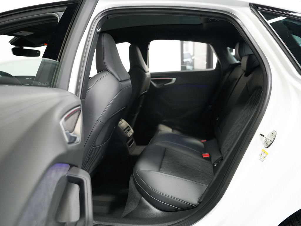 Used 2025 Audi S5 Premium Plus w/ Premium Plus Package AWD/4WD image 32