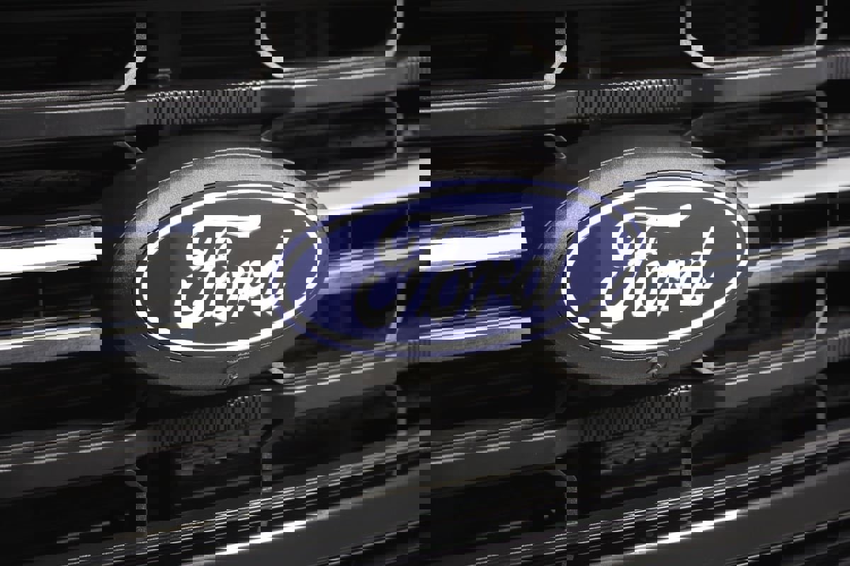 Used 2024 Ford F150 XLT w/ Tow/Haul Package image 15