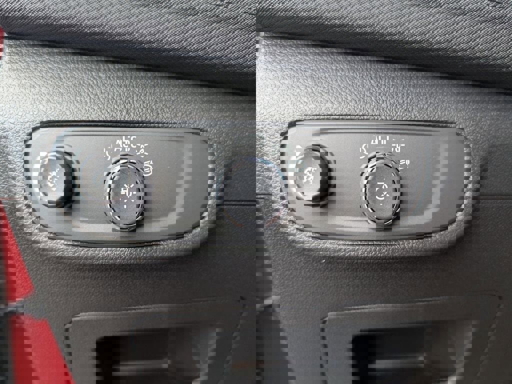 Certified 2025 Chevrolet TrailBlazer LS w/ LS Convenience Package image 23