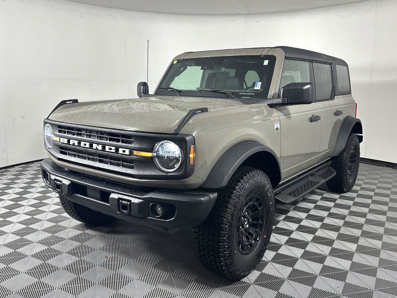 New 2026 Ford Bronco Big Bend AWD/4WD image 3