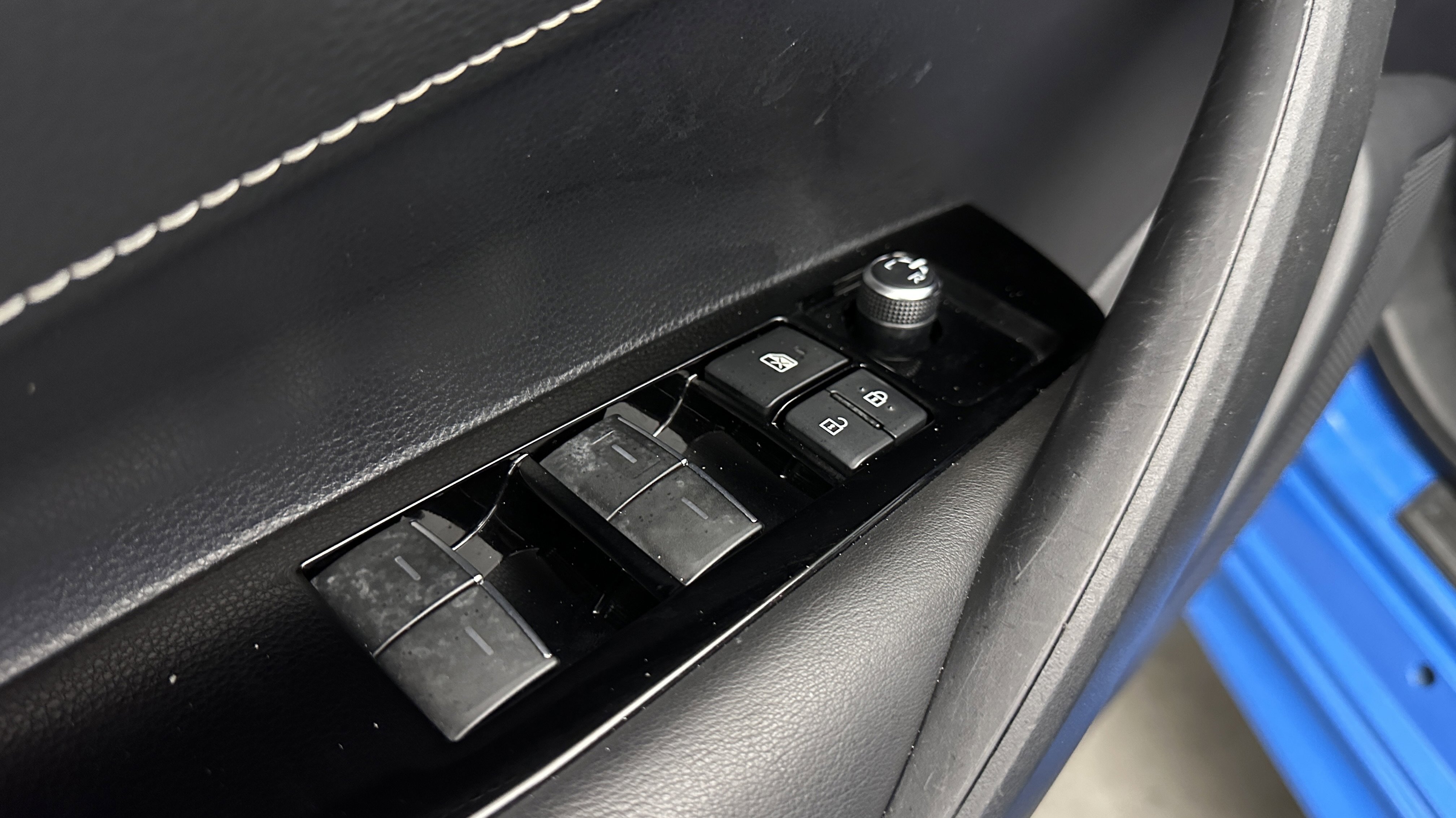 Used 2019 Toyota Corolla SE image 11