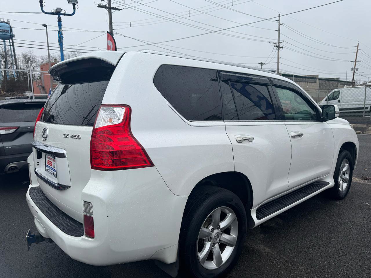 Used 2011 Lexus GX 460 image 4