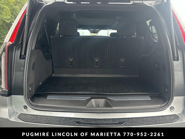 Used 2023 Cadillac Escalade ESV Sport w/ Touring Package AWD/4WD image 19