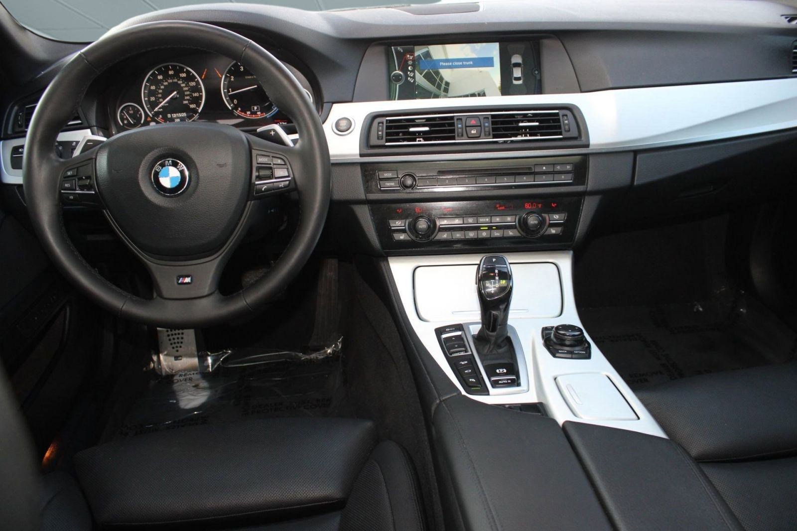 Used 2012 BMW 550i xDrive 550i xDrive image 30