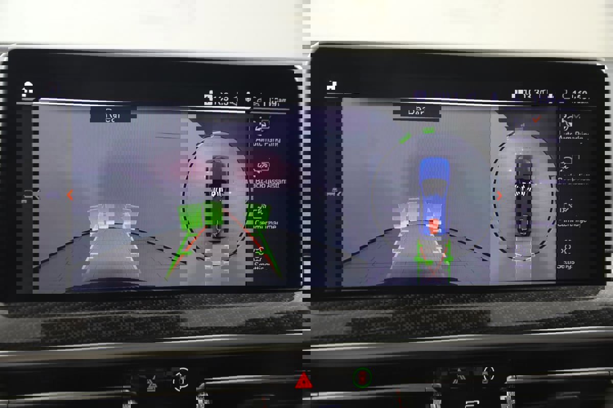 Used 2023 BMW X3 M40i image 10