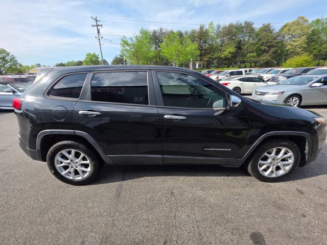 Used 2014 Jeep Cherokee Sport image 4
