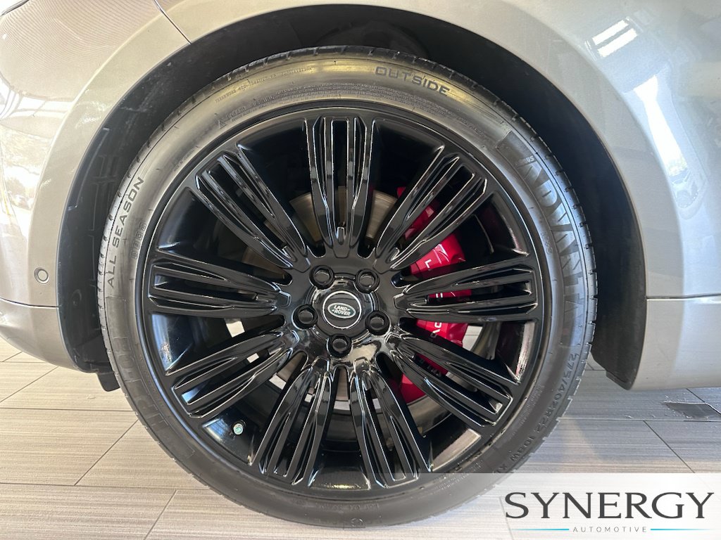 Used 2018 Land Rover Range Rover Sport HSE Dynamic AWD/4WD image 13