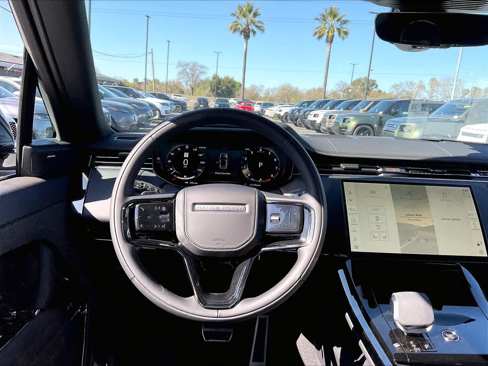 New 2025 Land Rover Range Rover Sport Dynamic SE AWD/4WD image 15