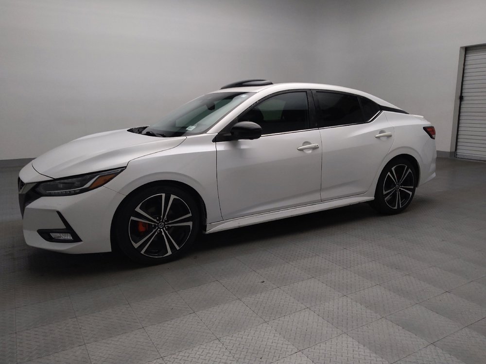 Used 2021 Nissan Sentra SR w/ SR Premium Package image 2