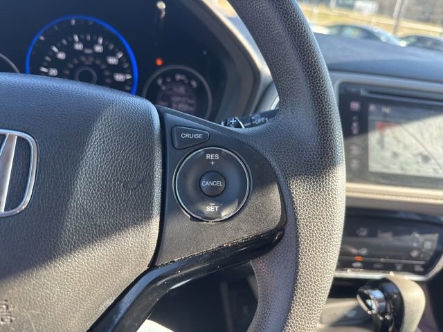 Used 2017 Honda HR-V EX image 23