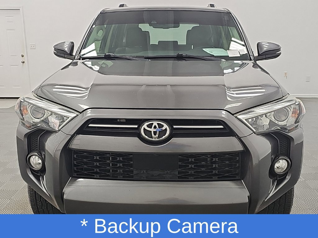 Used 2020 Toyota 4Runner SR5 Premium w/ Moonroof Package RWD image 4