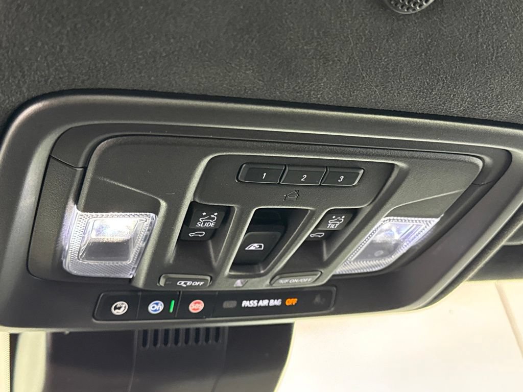Certified 2024 GMC Sierra 1500 Denali Ultimate AWD/4WD image 33
