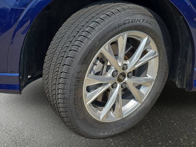 Certified 2024 Audi Q3 2.0T Premium w/ Convenience Package AWD/4WD image 33