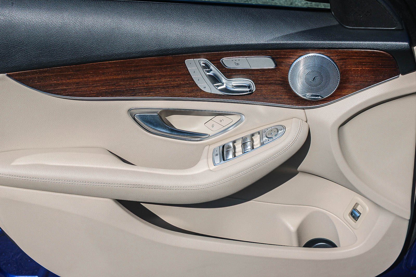 Used 2021 Mercedes-Benz C 300 Sedan image 21