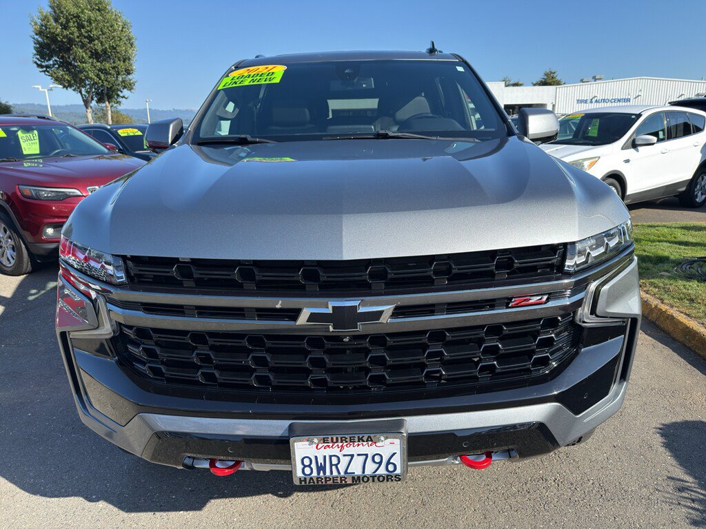 Used 2021 Chevrolet Suburban Z71 w/ Luxury Package AWD/4WD image 10