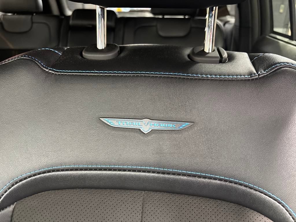 New 2024 Jeep Grand Cherokee Trailhawk w/ Advanced Protech Group II image 19
