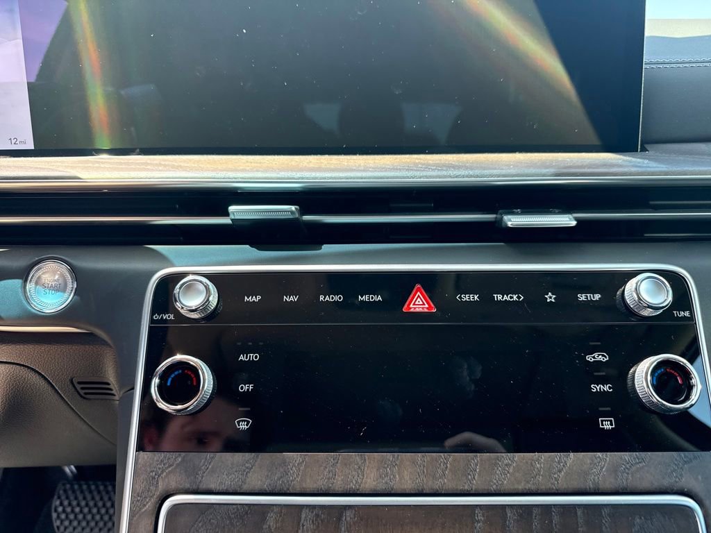 New 2026 Genesis GV80 3.5T Prestige AWD/4WD image 17