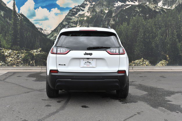 Used 2023 Jeep Cherokee Altitude Lux AWD/4WD image 10