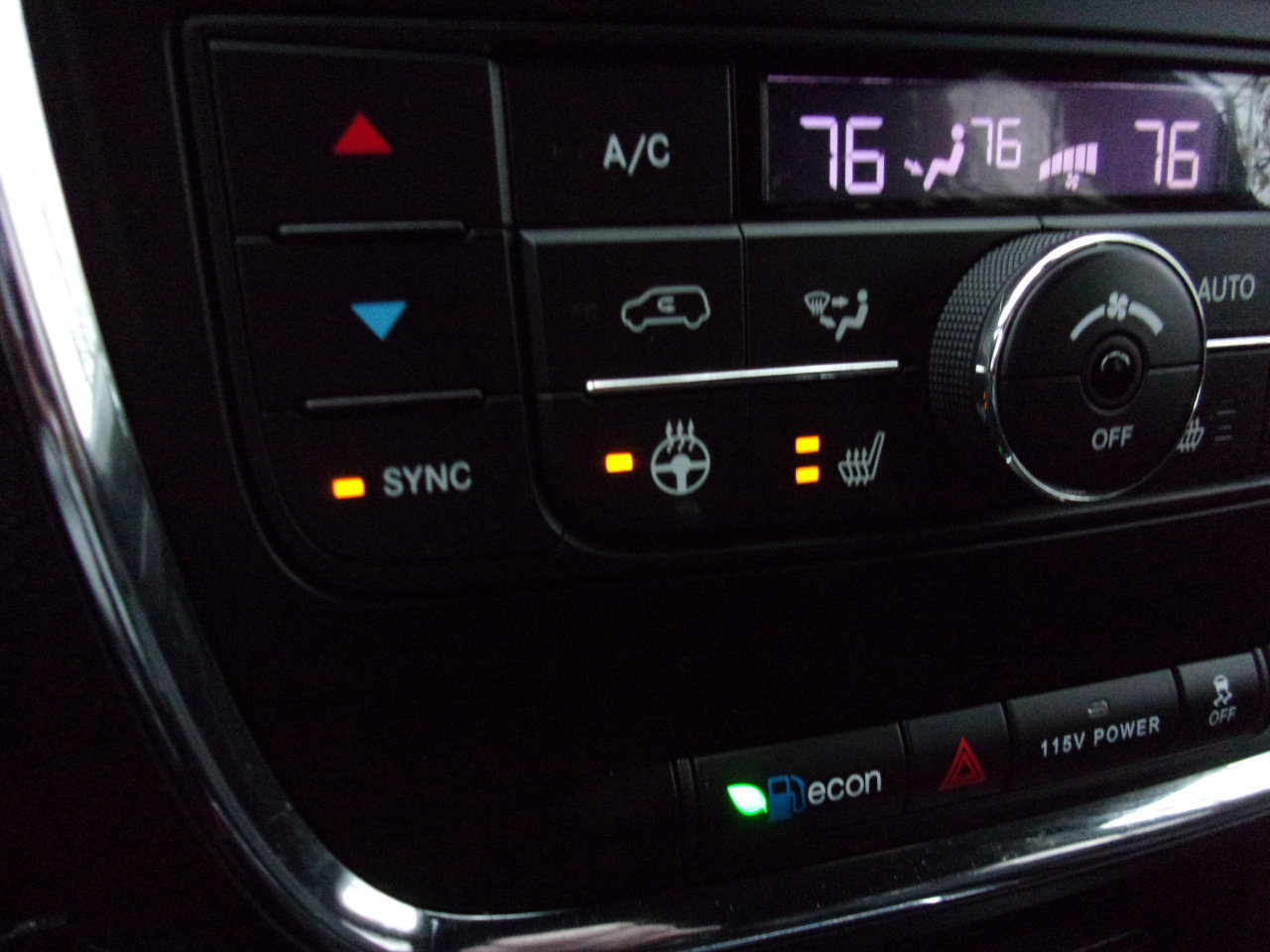 Used 2020 Dodge Grand Caravan GT image 19