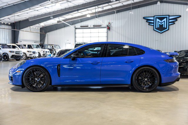 Used 2023 Porsche Panamera GTS AWD/4WD image 3