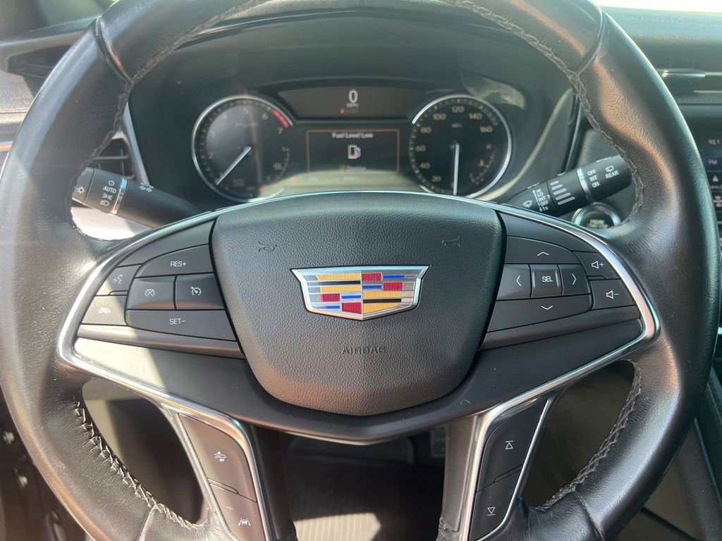 Used 2021 Cadillac XT5 Luxury image 17